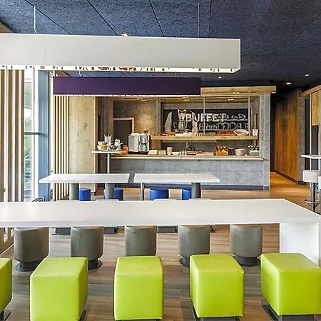 Ibis Budget Expo Hotel