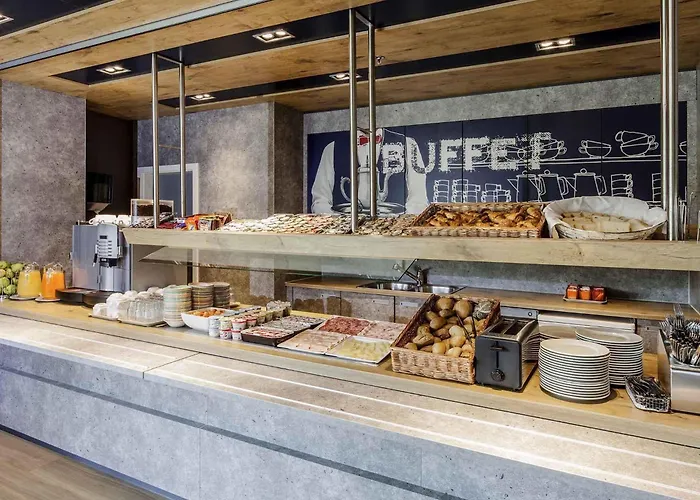 Ibis Budget Expo Hotel